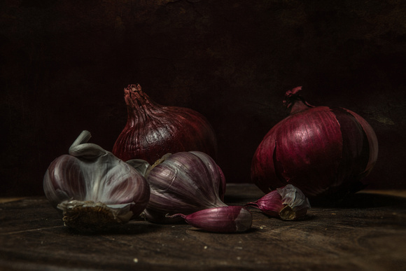 lumiere photography still life with onions-3