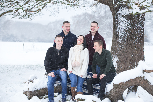 winter family photoshoot Leicester-7