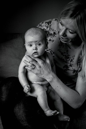 Black and white Loughborough family portraits - Lumiere Photography-20